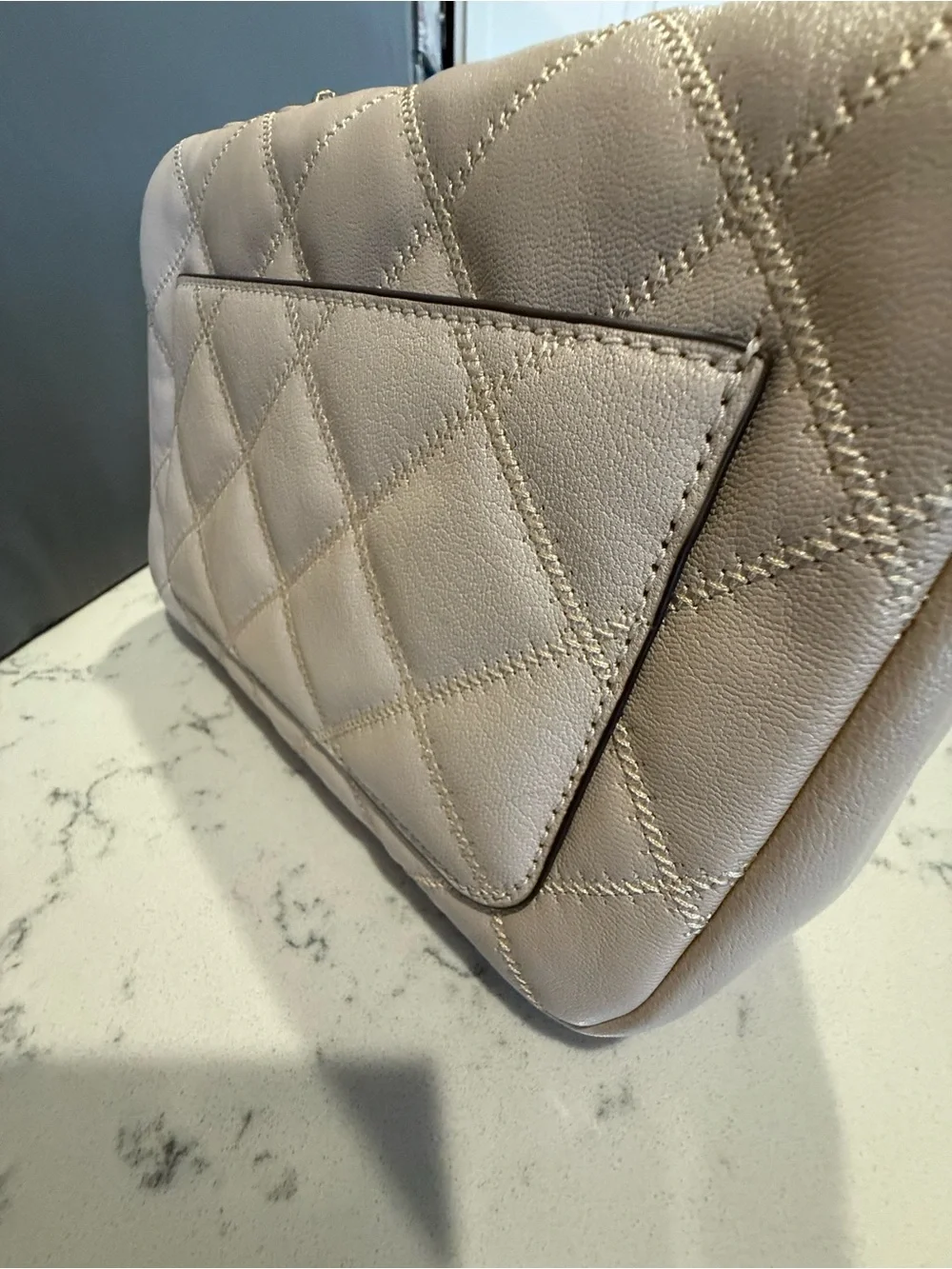Tory Burch Cream Quilted Chain Crossbody Bag with Gold Hardware